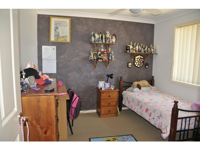 12 Samuel Place, Goulburn NSW 2580