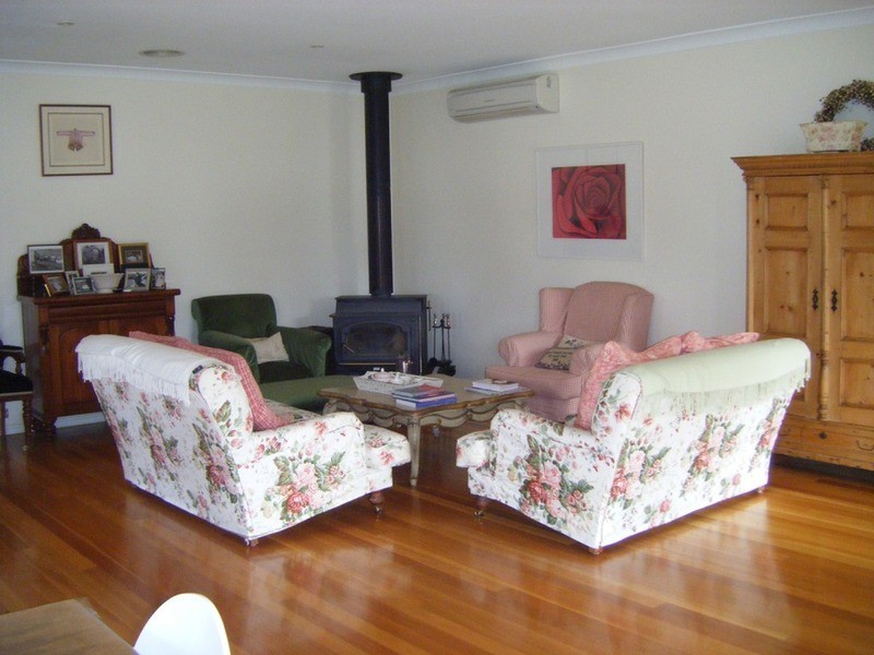 18 Loloma Place, Goulburn NSW 2580