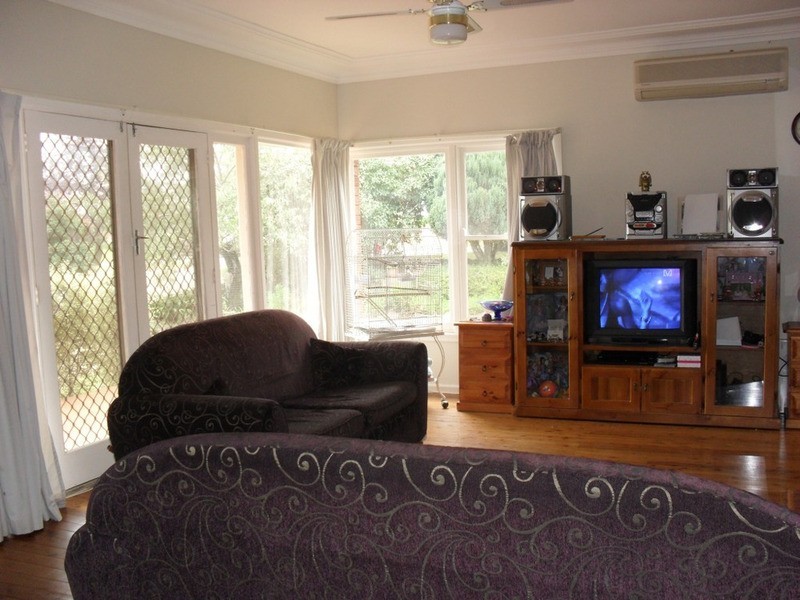 4 Barber Street, Goulburn NSW 2580