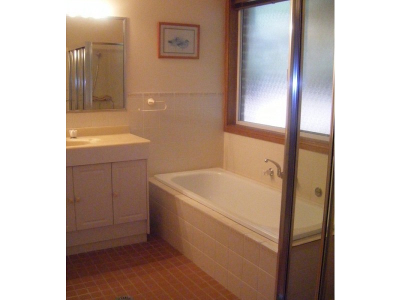 22 Lorne Street, Goulburn NSW 2580