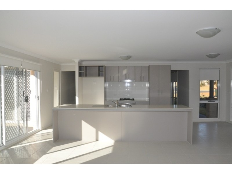 7 Clure Place, Goulburn NSW 2580