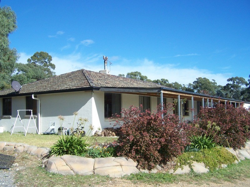 “Frog Hollow”   226 Winfarthing Road, Marulan NSW 2579