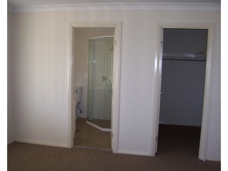35 Monastery Drive, Goulburn NSW 2580