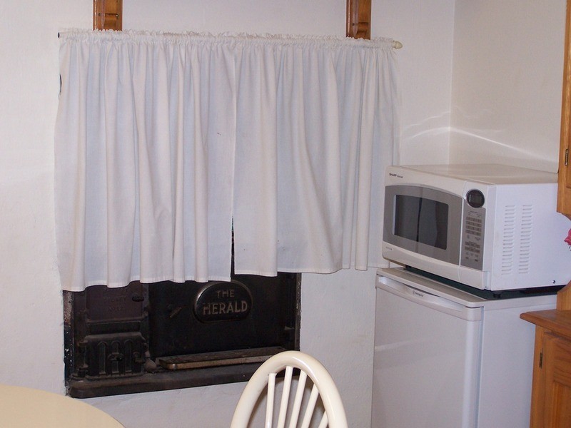 2076 Taylors Flat Road, Boorowa NSW 2586