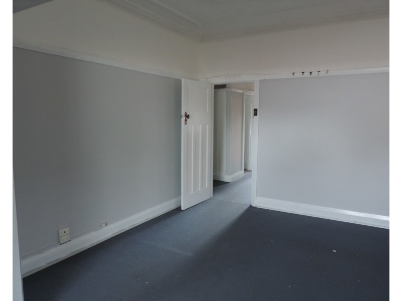 10 Arnheim Street, Goulburn NSW 2580