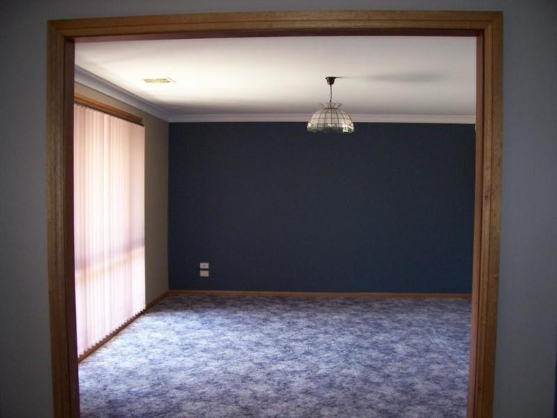 16 William Alfred Place, Goulburn NSW 2580