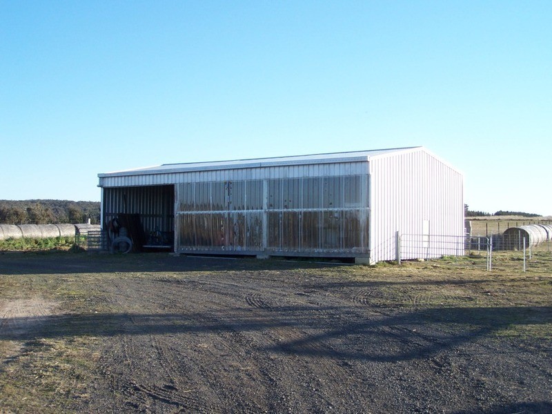 “TIMARU”  171 Golden Plains Drive, Quialigo NSW 2580