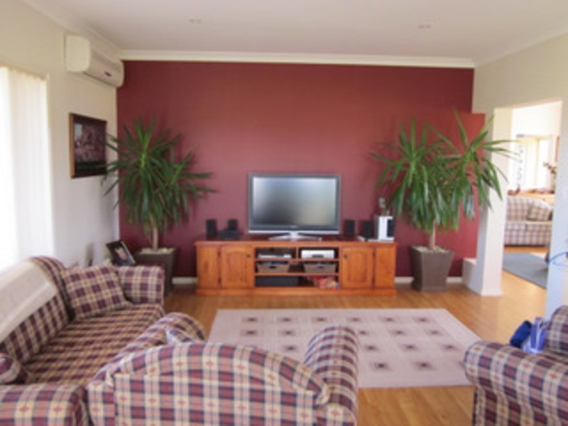 “TIMARU”  171 Golden Plains Drive, Quialigo NSW 2580