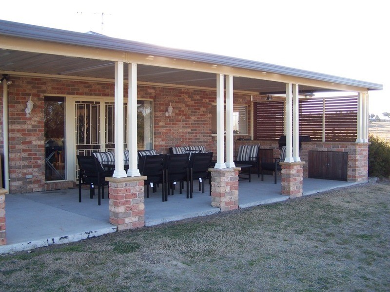 “TIMARU”  171 Golden Plains Drive, Quialigo NSW 2580