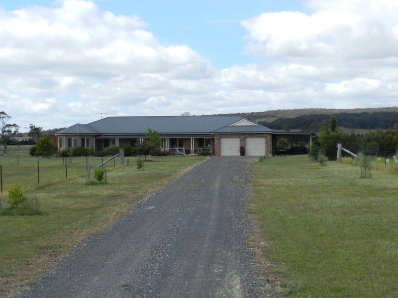 “TIMARU”  171 Golden Plains Drive, Quialigo NSW 2580