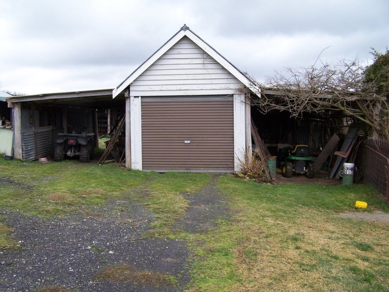213 Glenfield Road, Binda NSW 2583