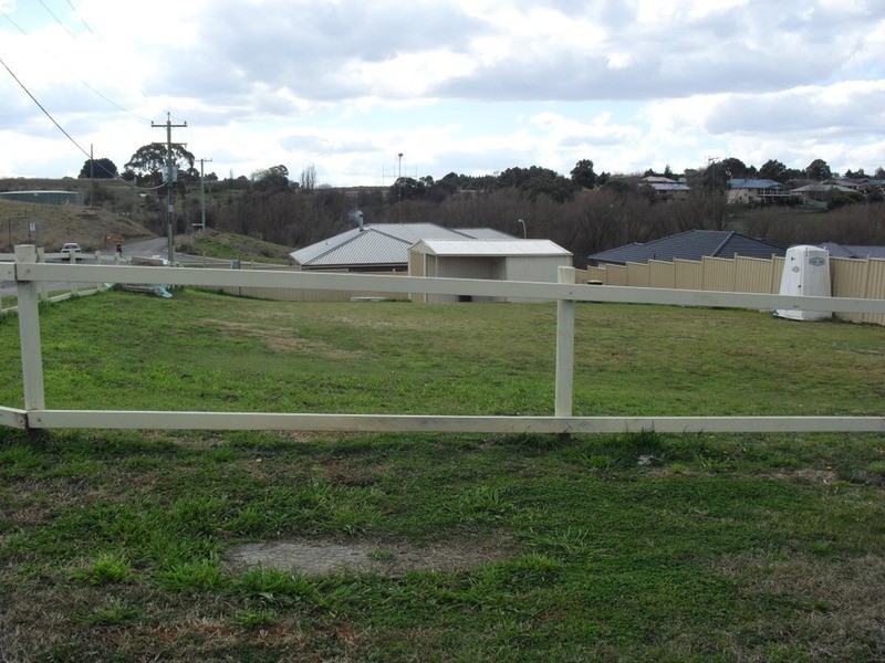 1 Kennedy Street, Crookwell NSW 2583