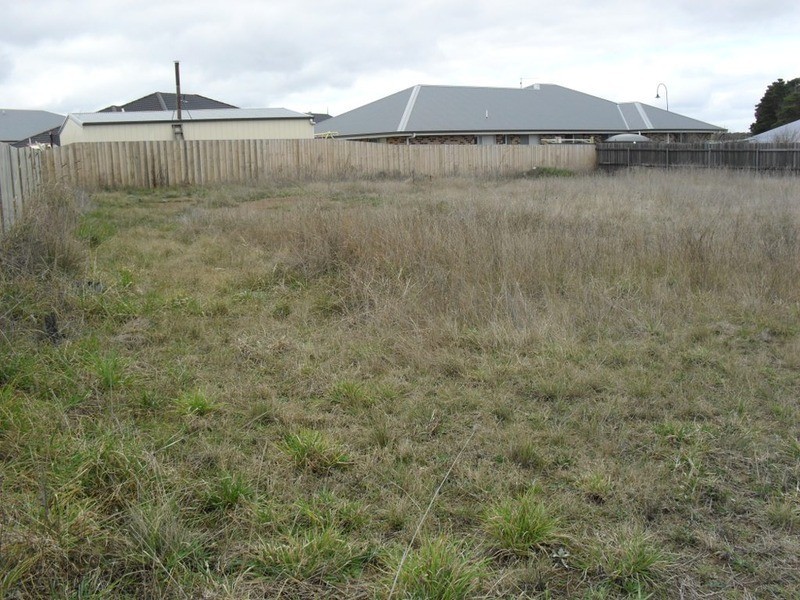 16 McGuire Drive, Goulburn NSW 2580