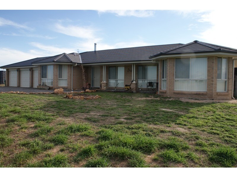 123 Trappers  Way, Woodhouselee NSW 2580
