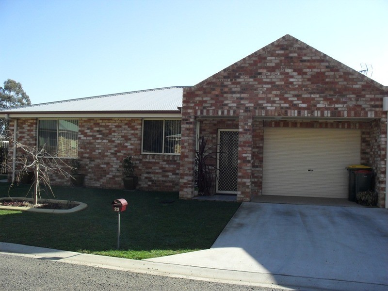 23 Picker  Street, Crookwell NSW 2583