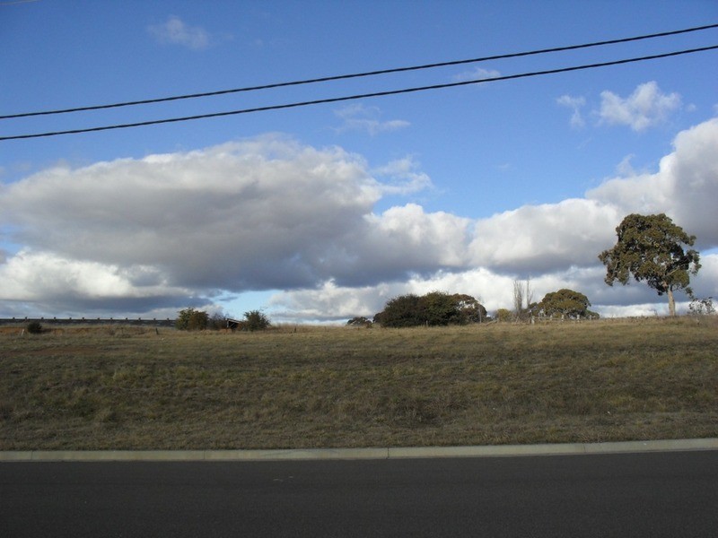 Lot 3 –  Lot10 Tait Crescent, Goulburn NSW 2580