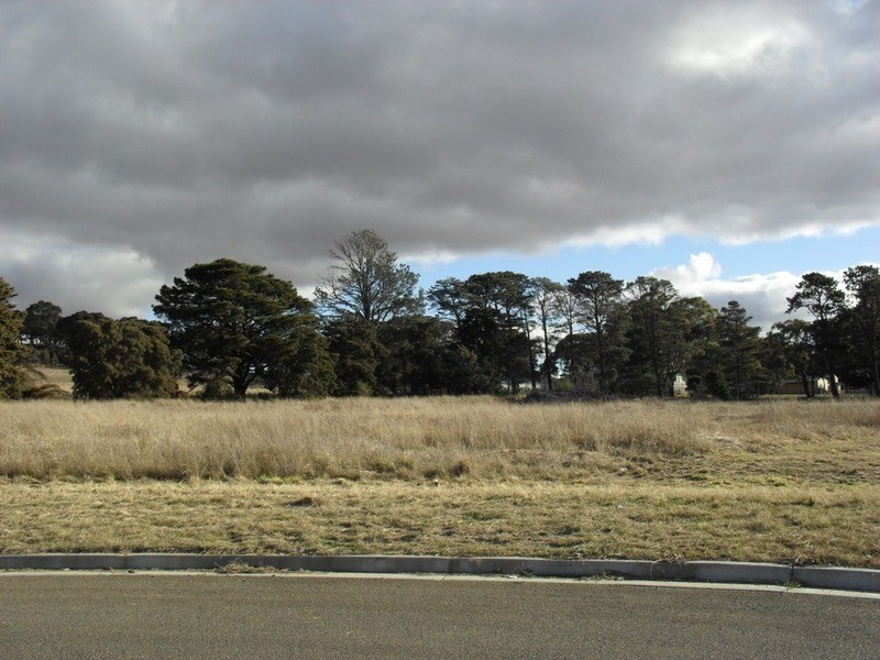 Lot 3 –  Lot10 Tait Crescent, Goulburn NSW 2580