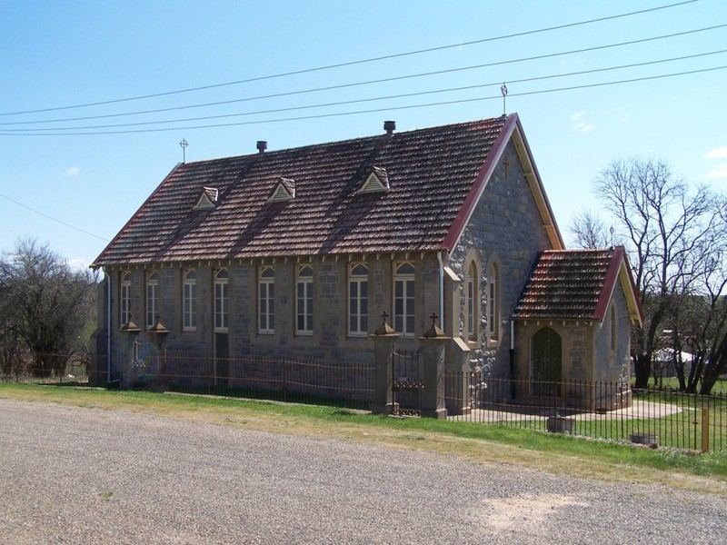 “Old School” Cullavin Street, Gunning NSW 2581