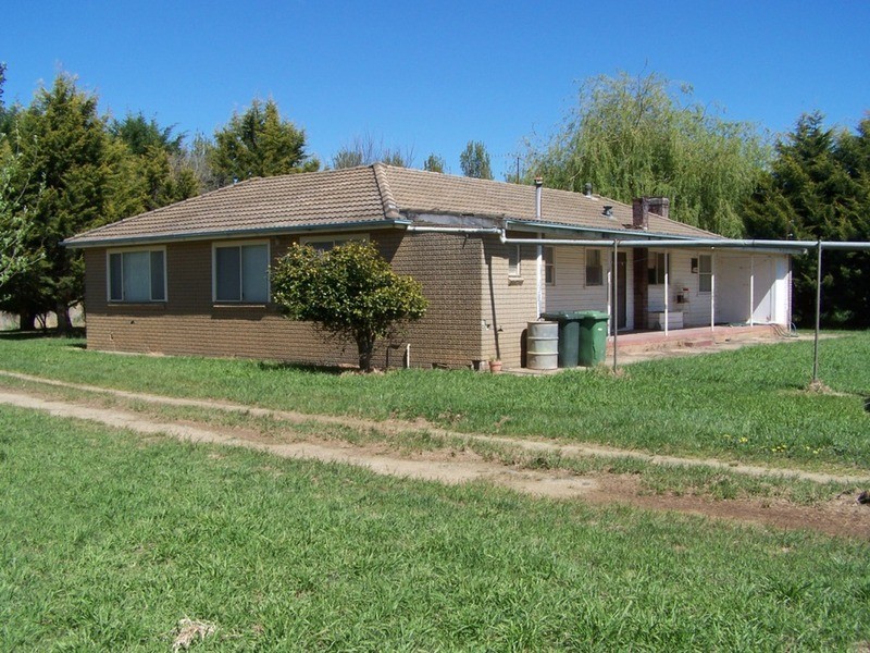 “Karamia” Lost River Road, Crookwell NSW 2583