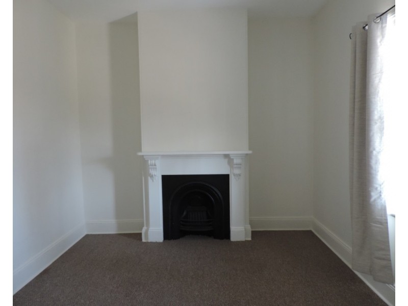 15 Mayor Street, Goulburn NSW 2580