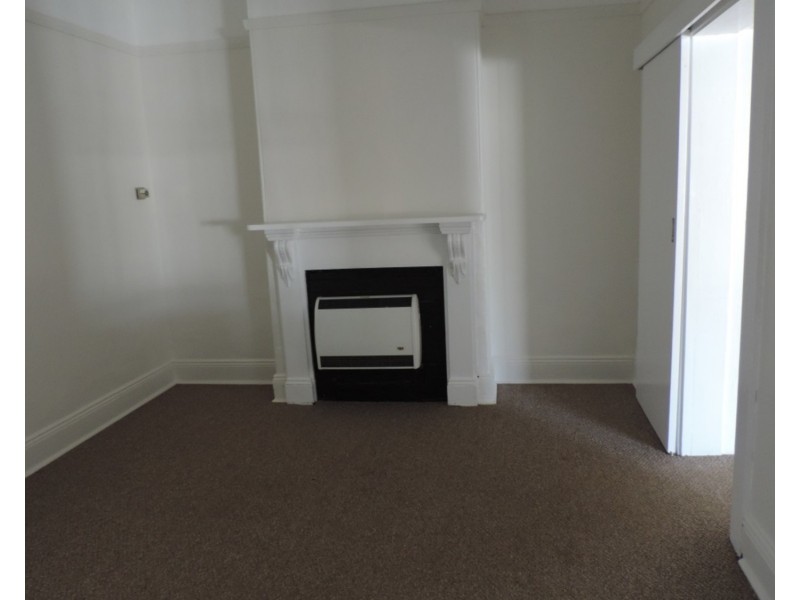 15 Mayor Street, Goulburn NSW 2580