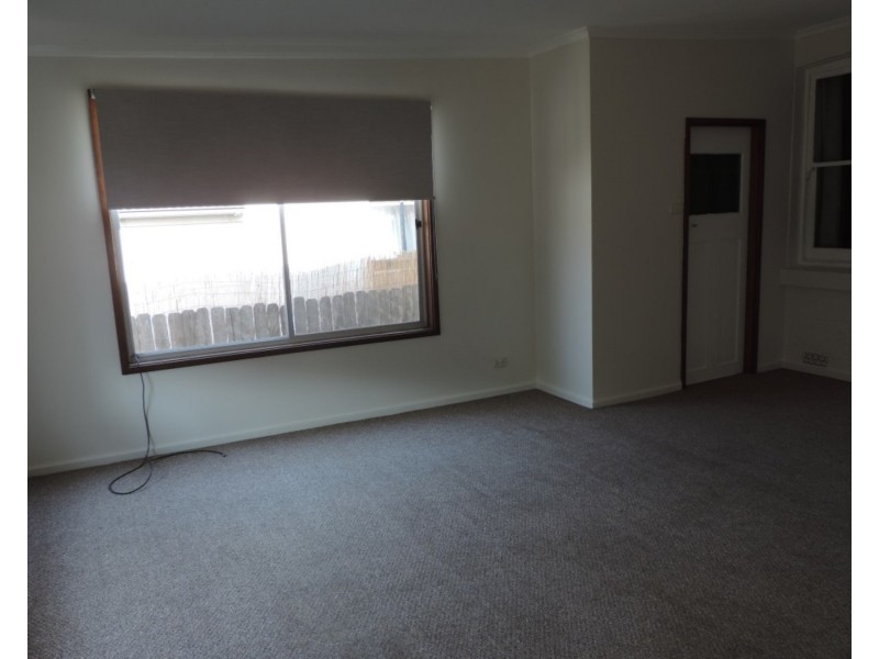 15 Mayor Street, Goulburn NSW 2580