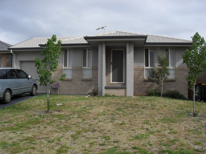 13 Spadacini Place, Goulburn NSW 2580