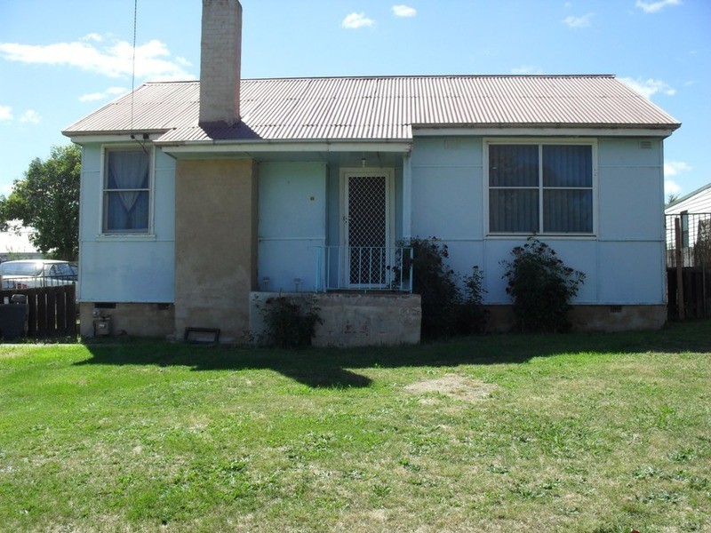 44 Churchill Street, Goulburn NSW 2580