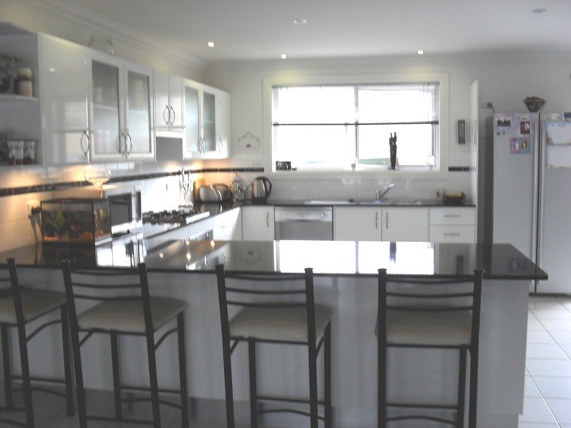 5 Corcoran  Place, Crookwell NSW 2583