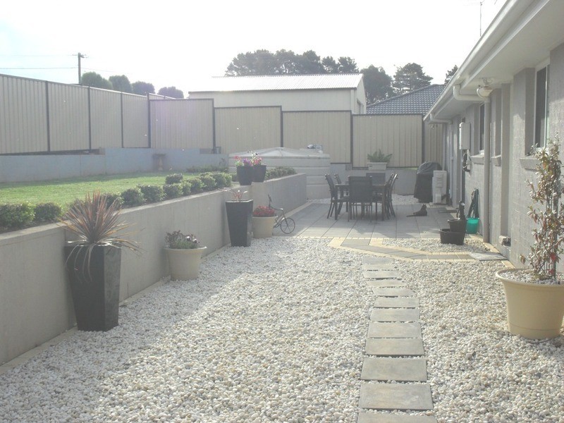 5 Corcoran  Place, Crookwell NSW 2583