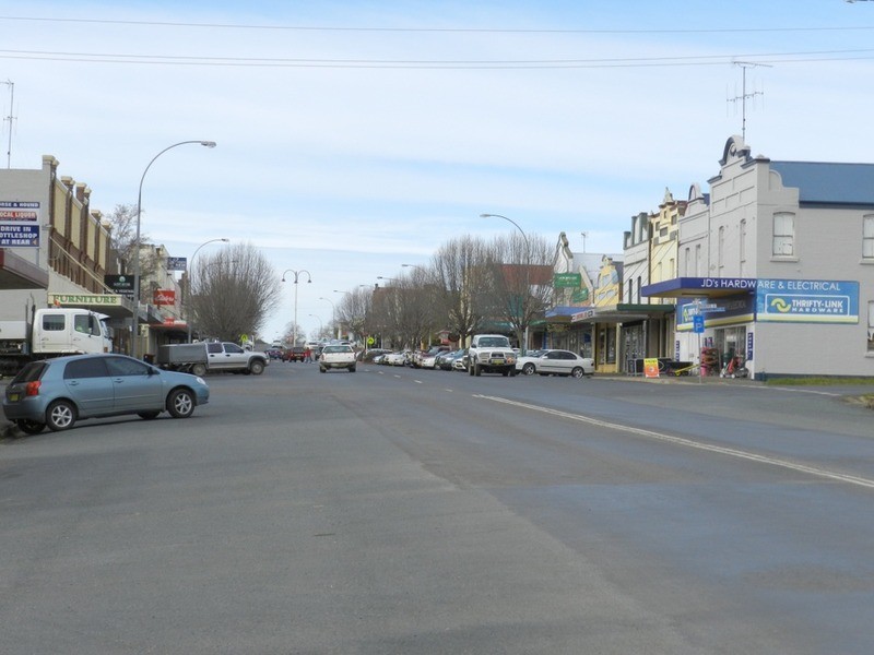 5 Reservoir Road, Crookwell NSW 2583