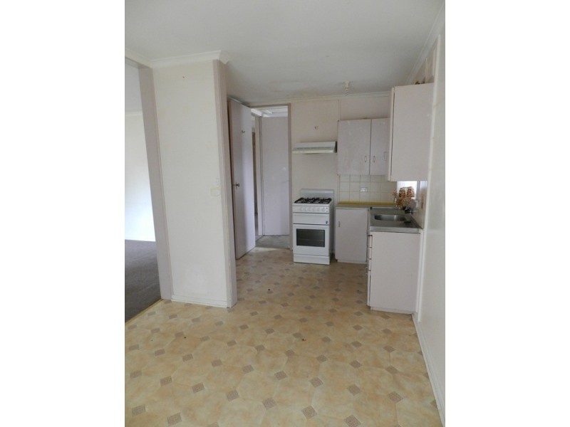 16 Nichols Street, Goulburn NSW 2580