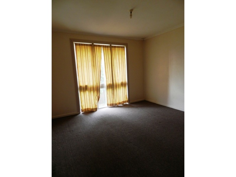 16 Nichols Street, Goulburn NSW 2580