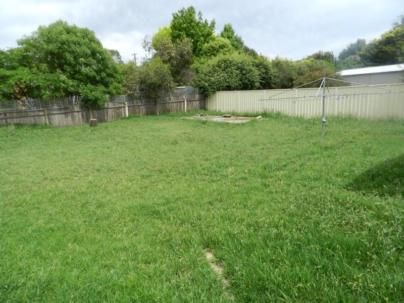 16 Nichols Street, Goulburn NSW 2580