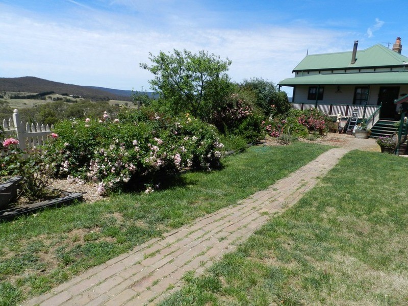“Rose Farm” 2042  Taralga  Road, Tarlo NSW 2580