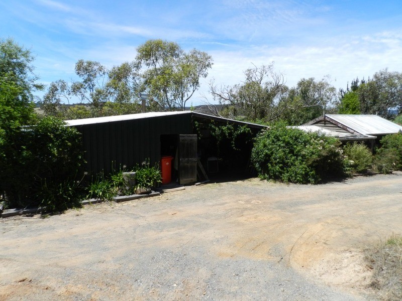“Rose Farm” 2042  Taralga  Road, Tarlo NSW 2580