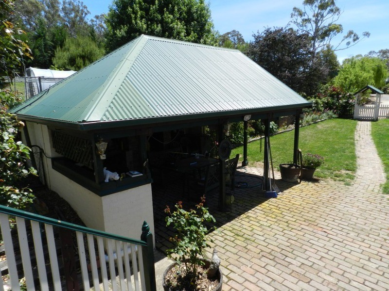 “Rose Farm” 2042  Taralga  Road, Tarlo NSW 2580