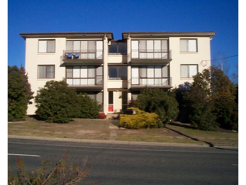 8/11 Queen Street, Goulburn NSW 2580