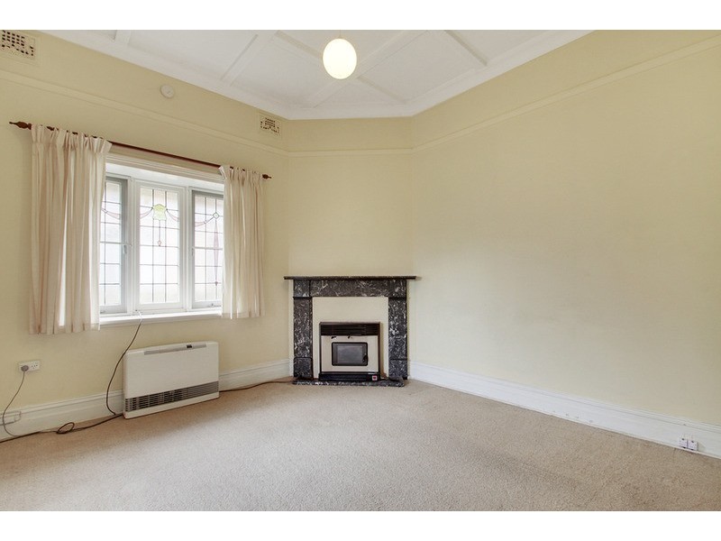 97 Kinghorne  Street, Goulburn NSW 2580