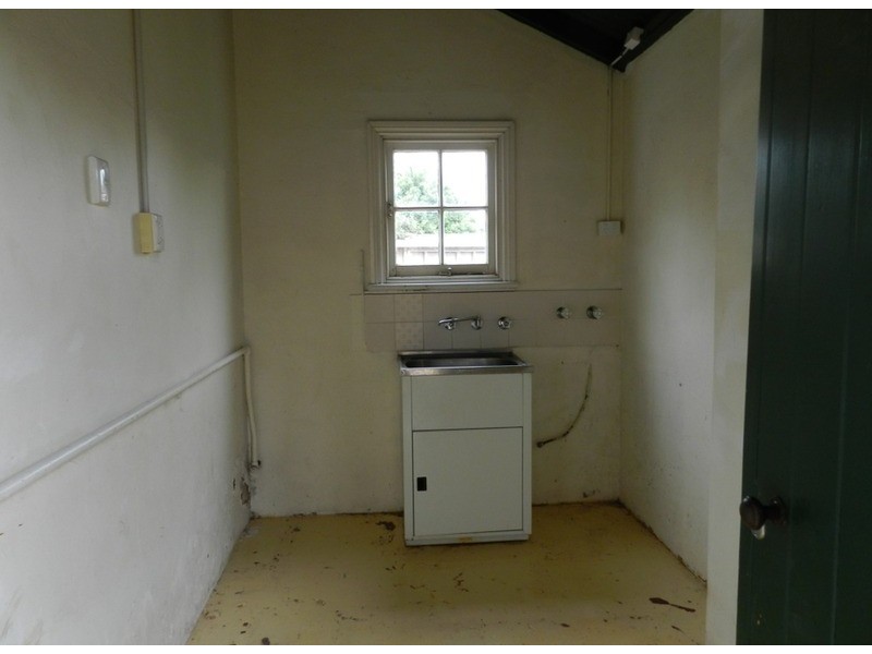 97 Kinghorne  Street, Goulburn NSW 2580