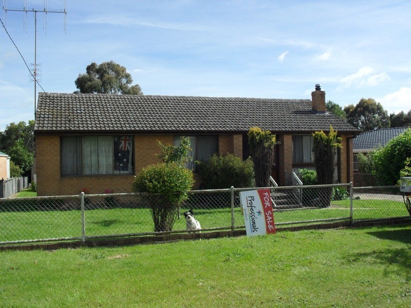 25 Brooklands  Street, Crookwell NSW 2583