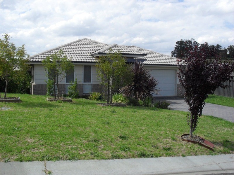 7 Murphy Place, Goulburn NSW 2580