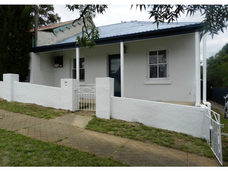 113 Cowper  Street, Goulburn NSW 2580
