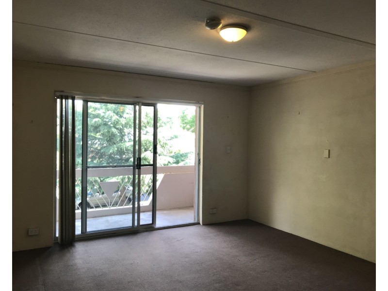 6/4 Albion Street, Goulburn NSW 2580