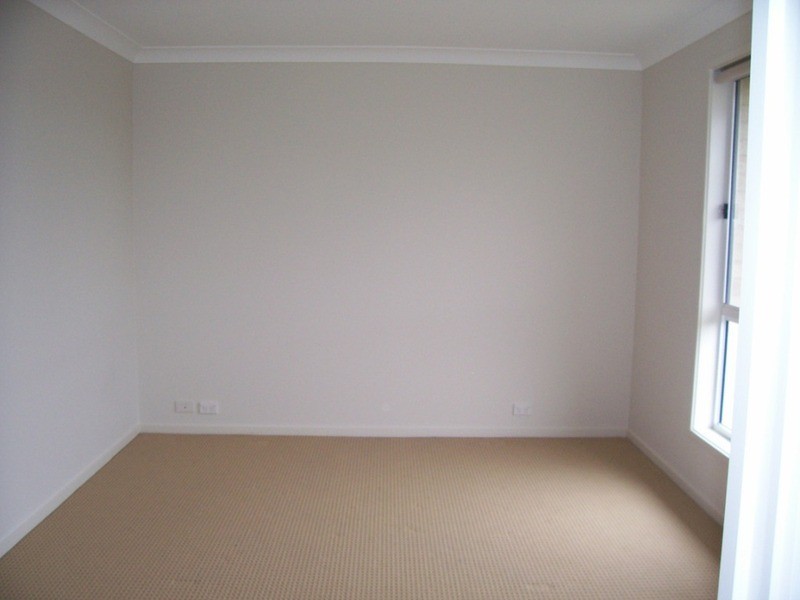 2 Stombuco Place, Goulburn NSW 2580