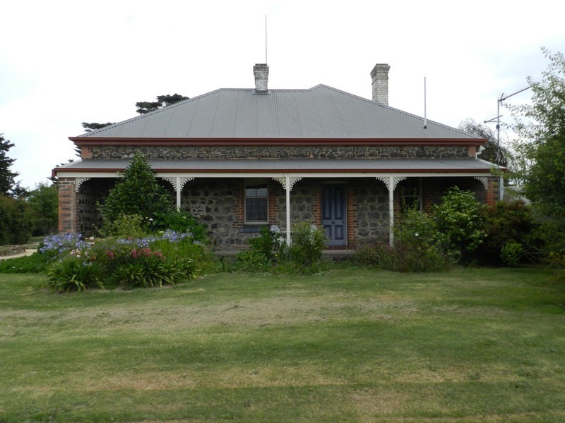 “Woodlands” Bannister Lane, Gurrundah NSW 2581