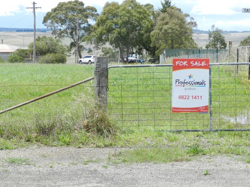 16 Martyn  Street, Taralga NSW 2580
