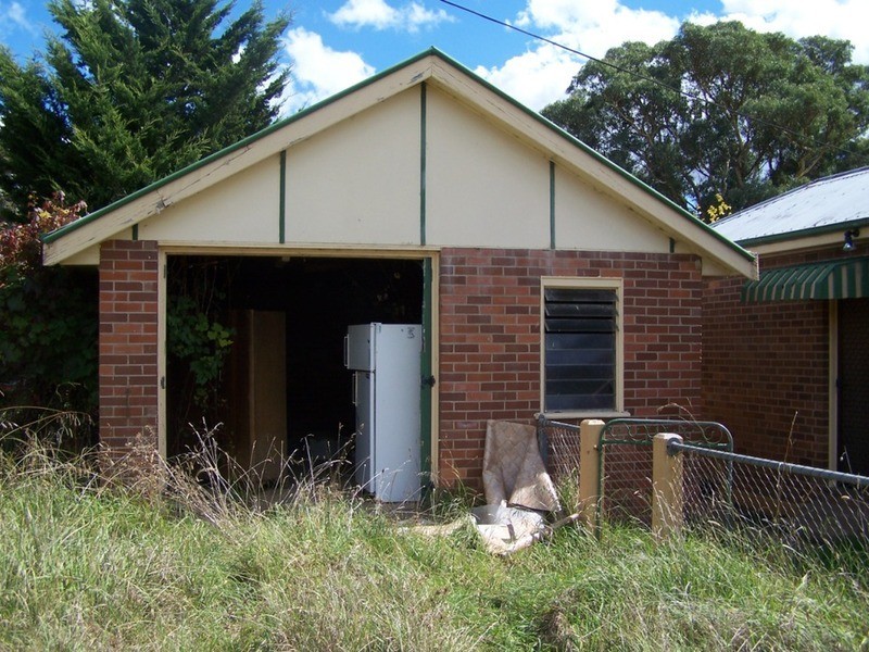“PINEGROVE”  1011 Fullerton Road, Fullerton NSW 2583