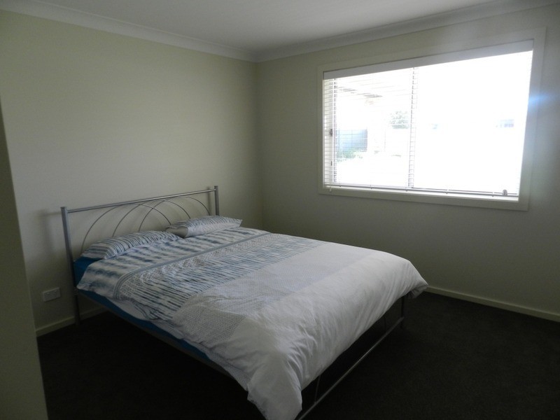 11 Benjamin Place, Goulburn NSW 2580