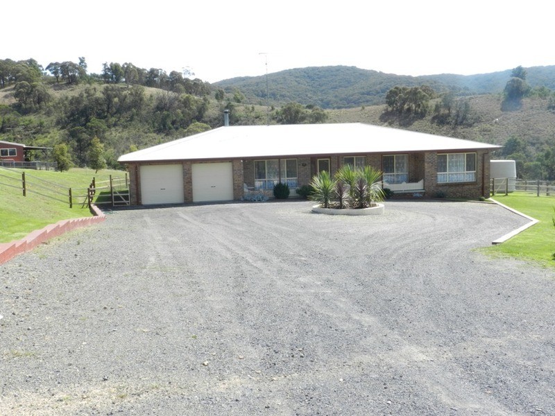 868 Covan Creek Road, Lake Bathurst NSW 2580